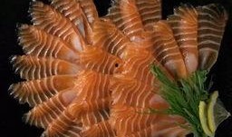 江北美杜莎吃瓜,趣味互动引围观