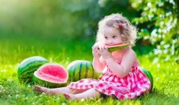 吃瓜的儿童,吃瓜儿童的趣味世界